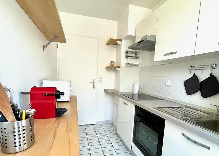 Апартаменты Capucins - Tres Bel Hyper Centre *